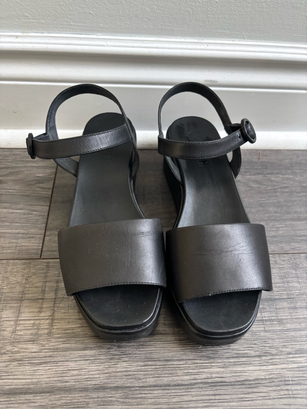 Camper Misia Leather Ankle-Strap Black Sandals